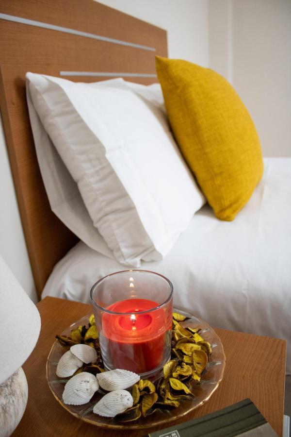 Puesta De Sol Rentals 2Aj Playa de San Juan  Ngoại thất bức ảnh