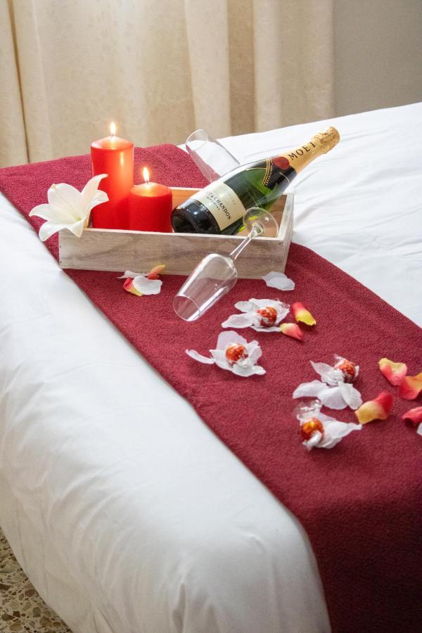 Puesta De Sol Rentals 2Aj Playa de San Juan  Ngoại thất bức ảnh